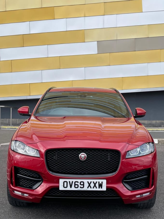 2019 Jaguar F-pace