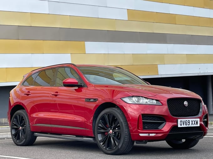 2019 Jaguar F-pace
