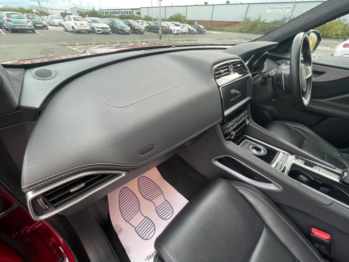 2019 Jaguar F-pace