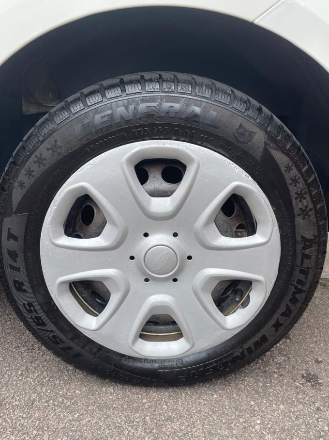 2010 Ford Ka