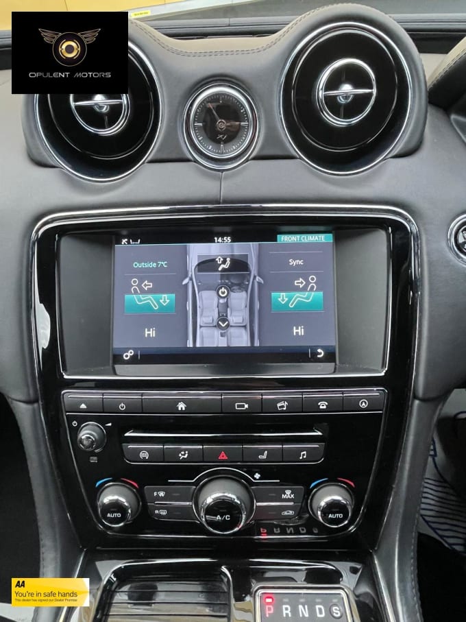 2017 Jaguar Xj