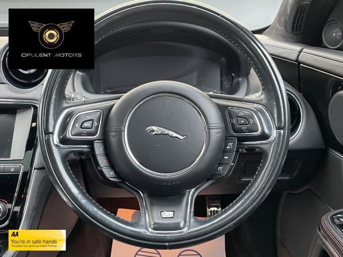 2017 Jaguar Xj