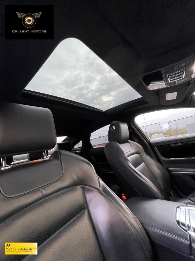 2017 Jaguar Xj