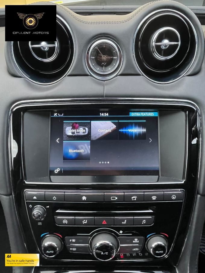2017 Jaguar Xj
