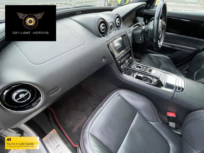 2017 Jaguar Xj
