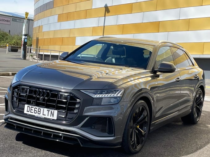 2018 Audi Q8