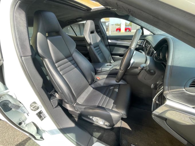 2013 Porsche Panamera