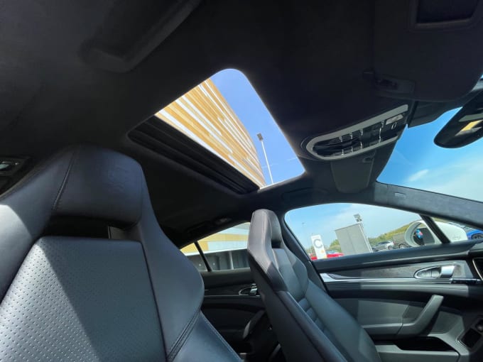 2013 Porsche Panamera