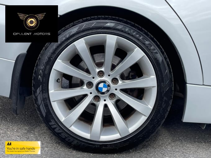 2011 BMW 3 Series