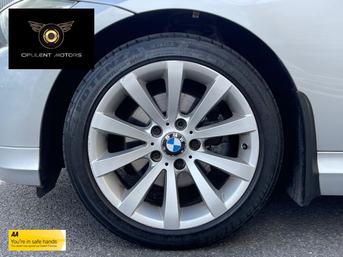 2011 BMW 3 Series
