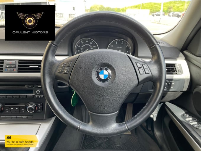 2011 BMW 3 Series
