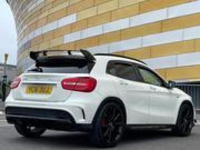 2016 Mercedes Gla-class