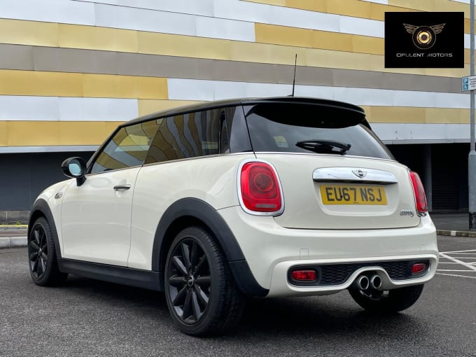 2017 Mini Hatch