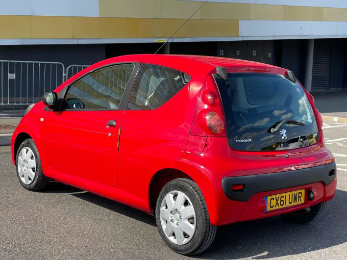 2011 Peugeot 107