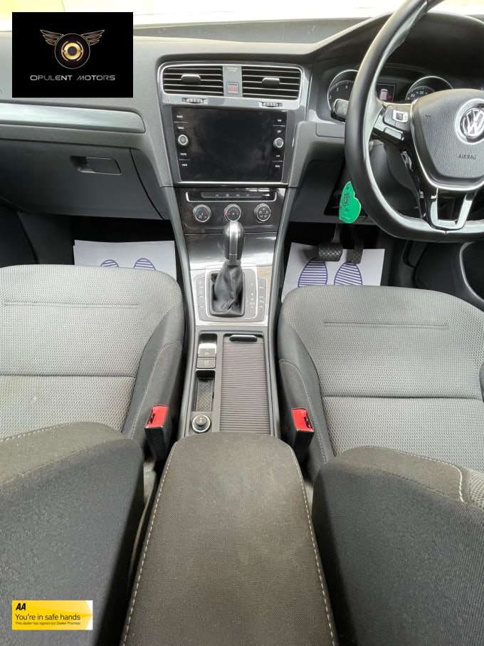 2017 Volkswagen Golf