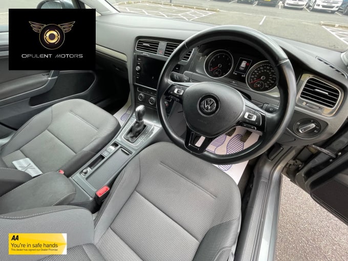 2017 Volkswagen Golf