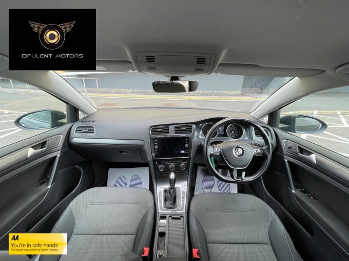 2017 Volkswagen Golf