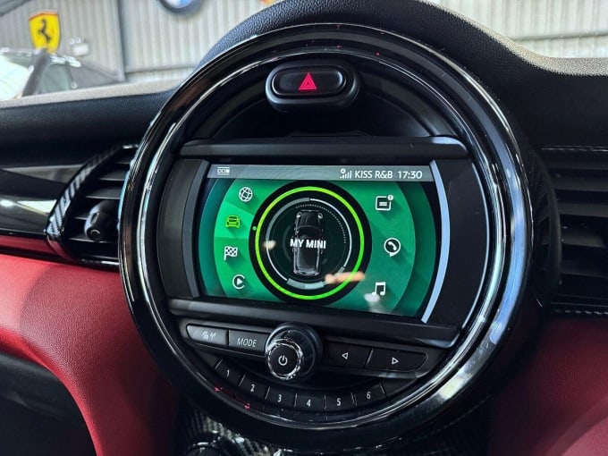 2020 Mini Hatch