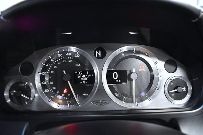 2009 Aston Martin Vantage