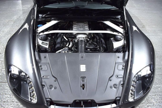 2009 Aston Martin Vantage