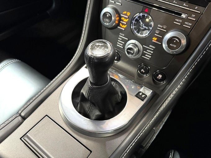 2013 Aston Martin Vantage