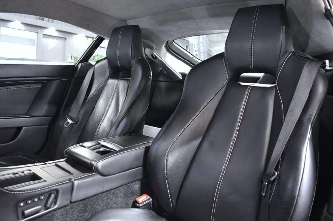 2009 Aston Martin Vantage