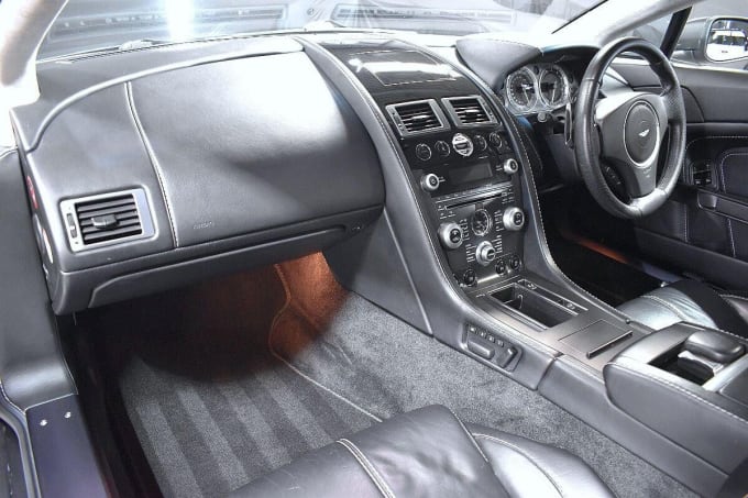2009 Aston Martin Vantage