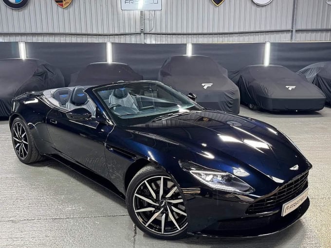 2019 Aston Martin Db11