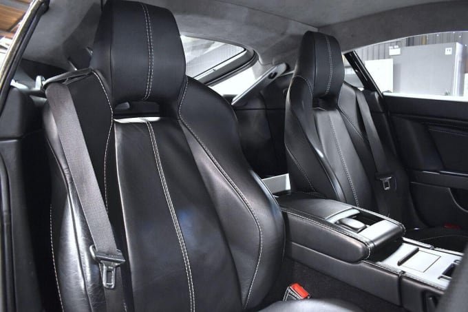 2009 Aston Martin Vantage