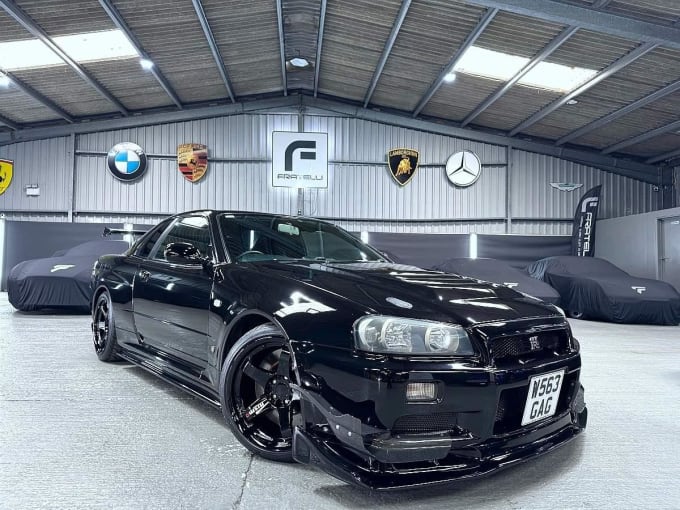 2000 Nissan Skyline