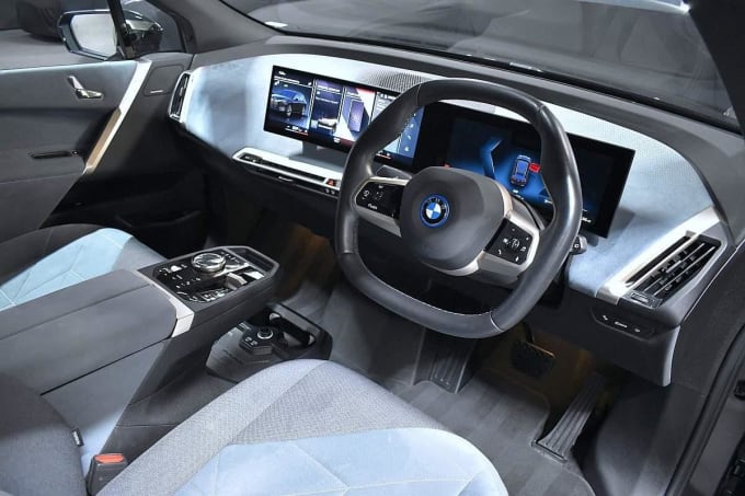 2022 BMW Ix