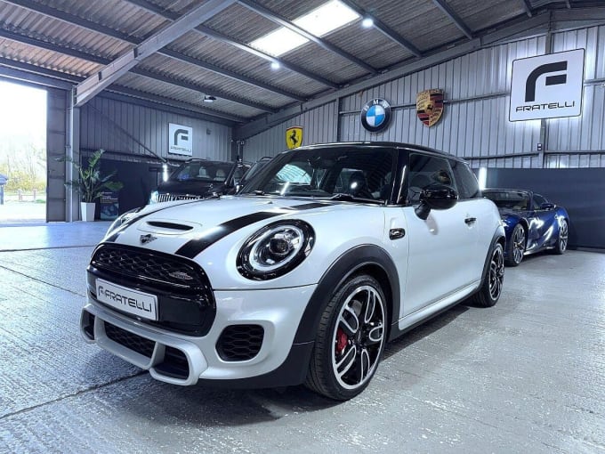 2020 Mini Hatch