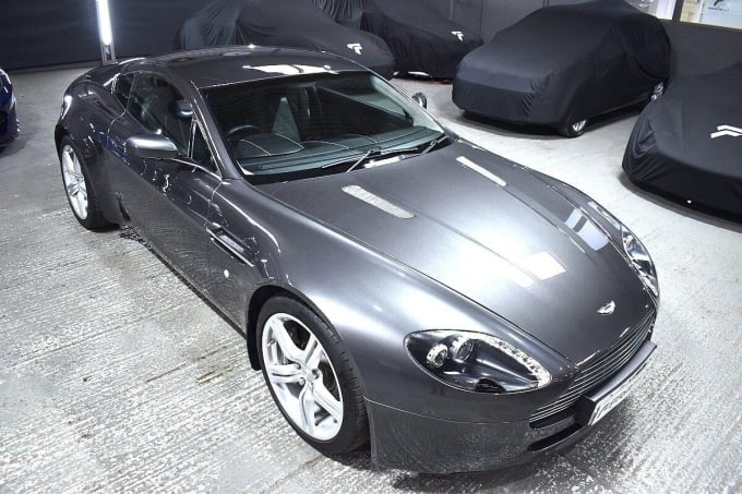 2009 Aston Martin Vantage