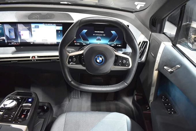 2022 BMW Ix