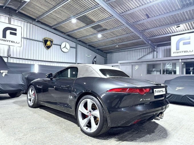 2013 Jaguar F-type