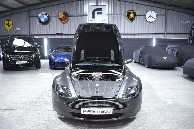 2009 Aston Martin Vantage