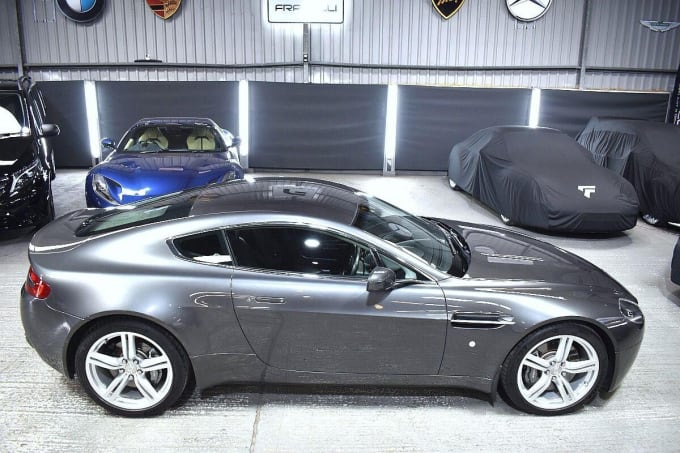2009 Aston Martin Vantage
