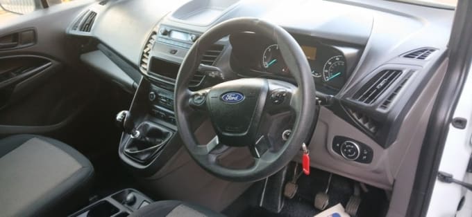 2025 Ford Connect