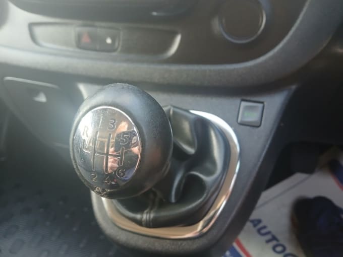 2025 Vauxhall Vivaro