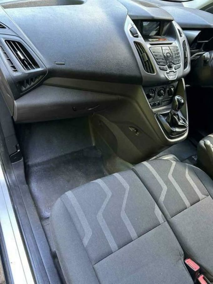 2025 Ford Connect