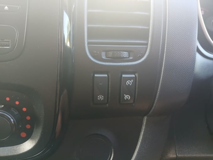 2025 Vauxhall Vivaro