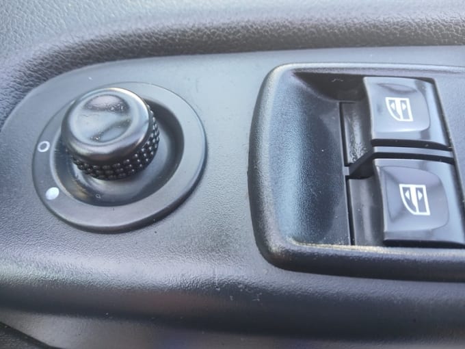 2025 Vauxhall Vivaro