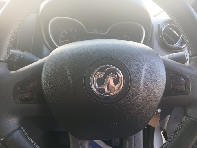 2025 Vauxhall Vivaro