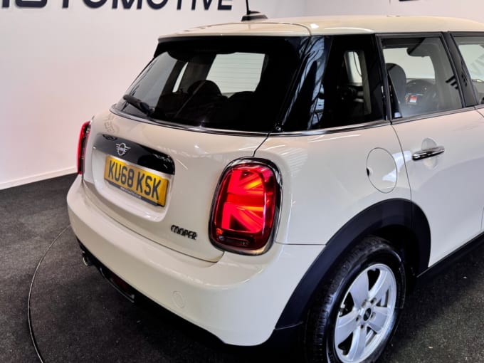 2025 Mini Hatch