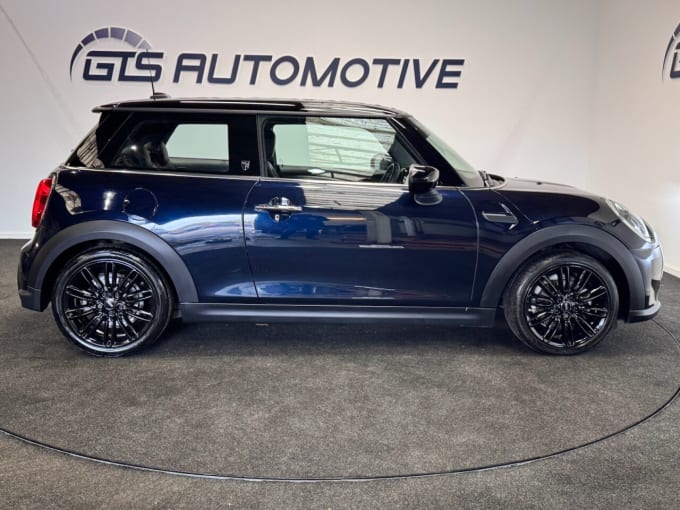 2025 Mini Hatch