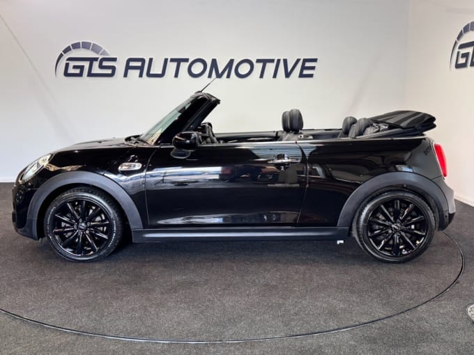 2025 Mini Convertible