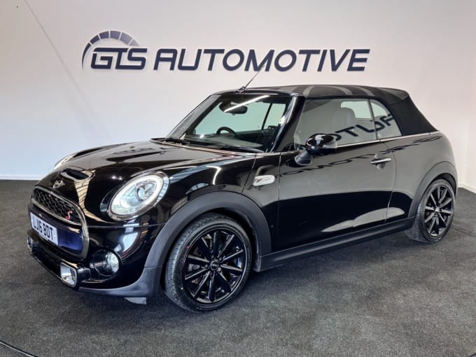 2025 Mini Convertible