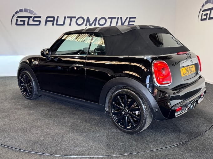 2025 Mini Convertible