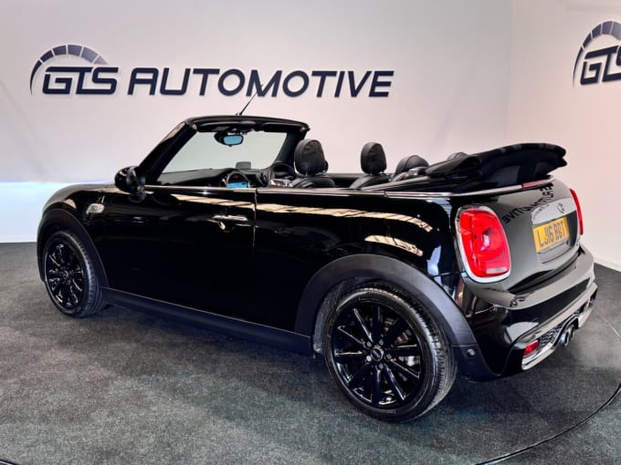 2025 Mini Convertible