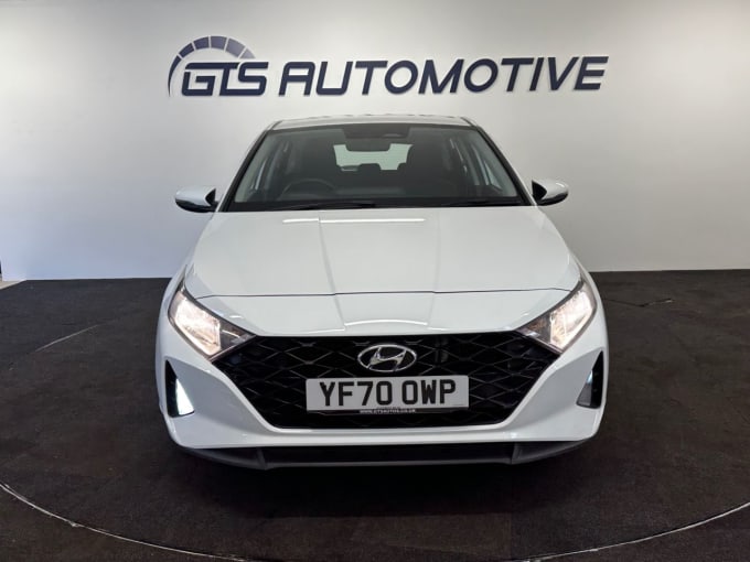 2025 Hyundai I20